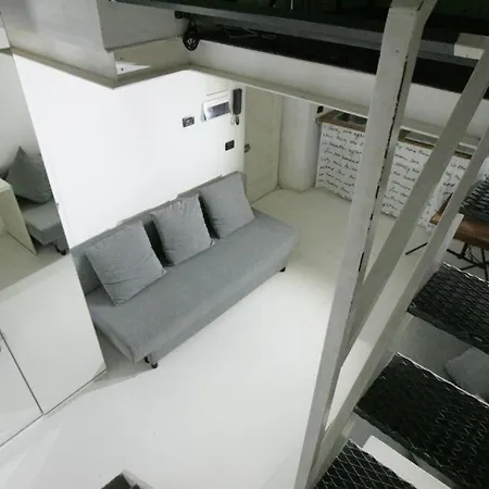 Casa - And - Urban Chic Apartman Milánó
